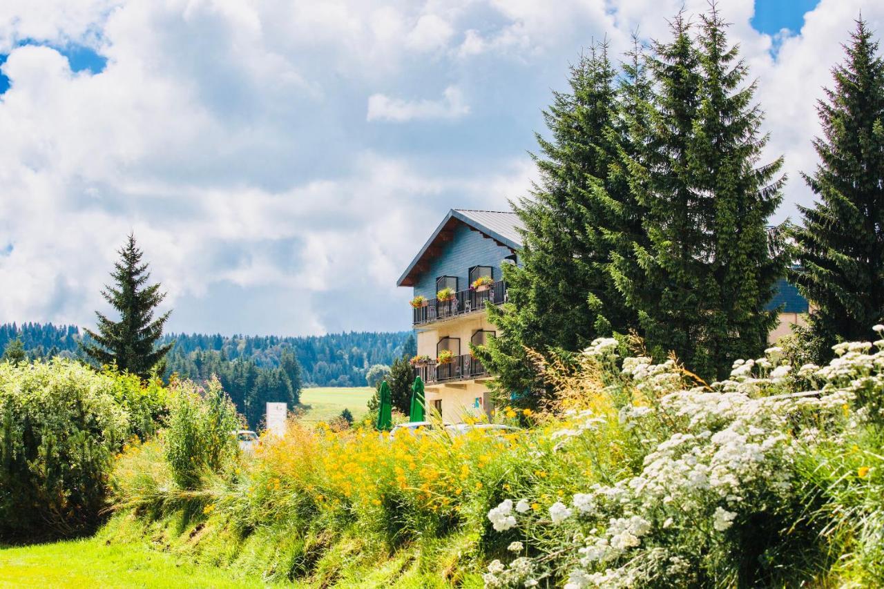 Domaine Du Mont-Saint-Jean Hotel Les Rousses Kültér fotó