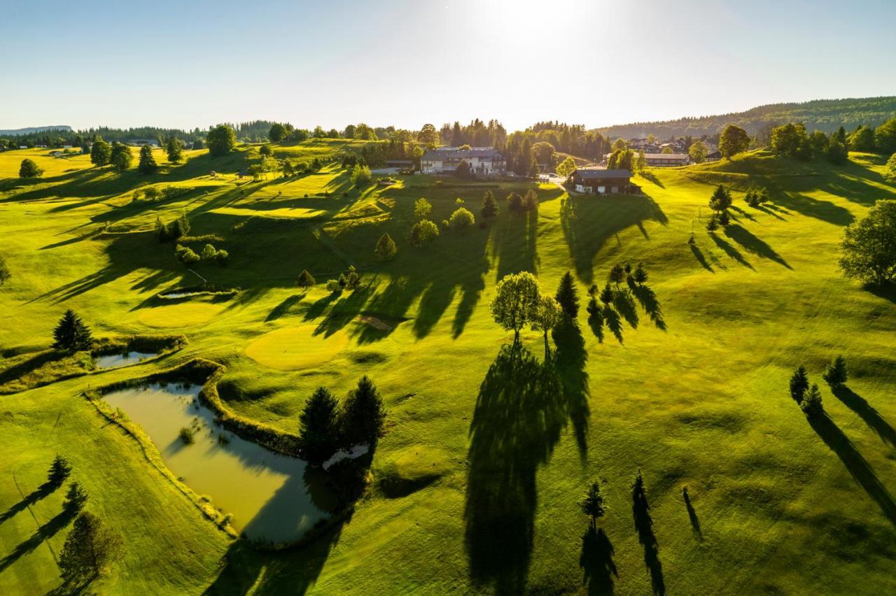 Domaine Du Mont-Saint-Jean Hotel Les Rousses Kültér fotó